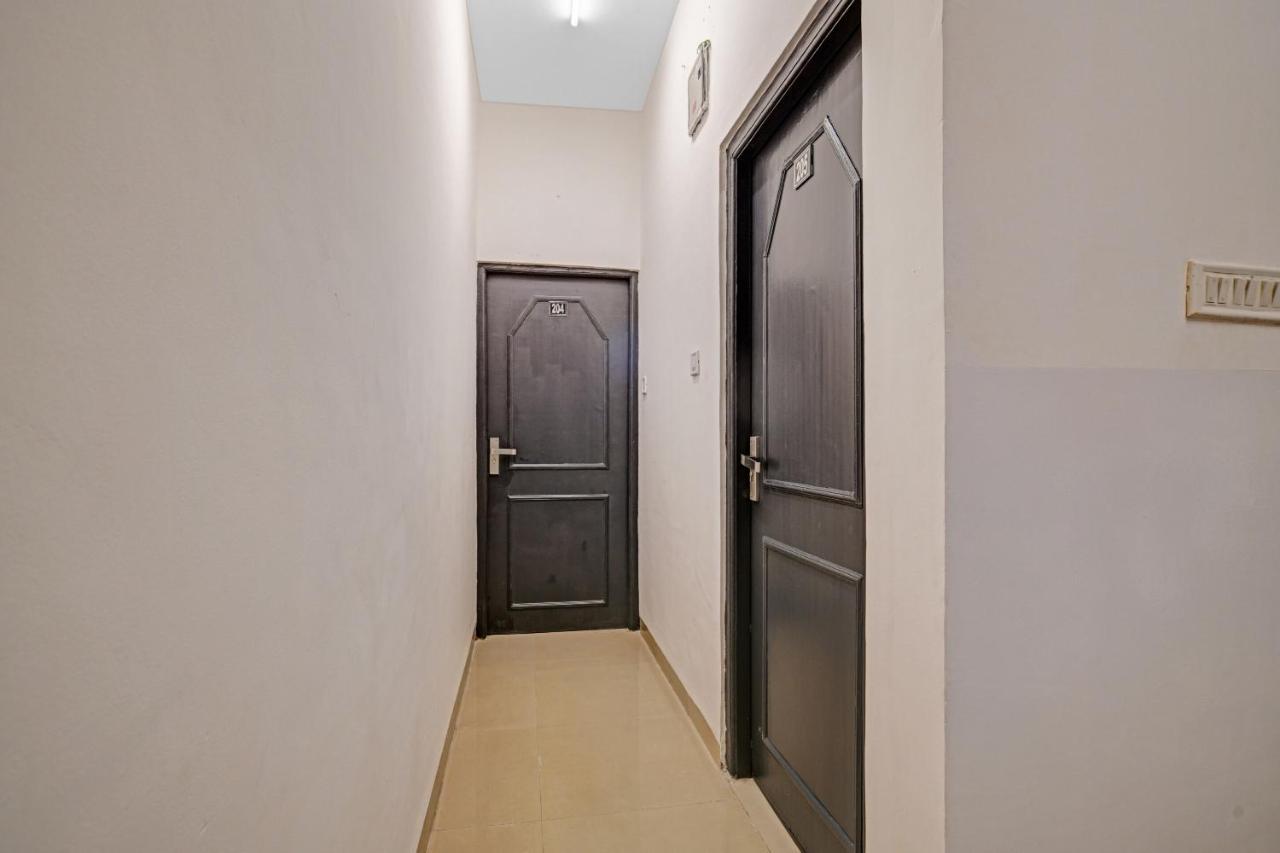 Collection O 84499 Hotel Nakshatra Inn Indore Exterior foto